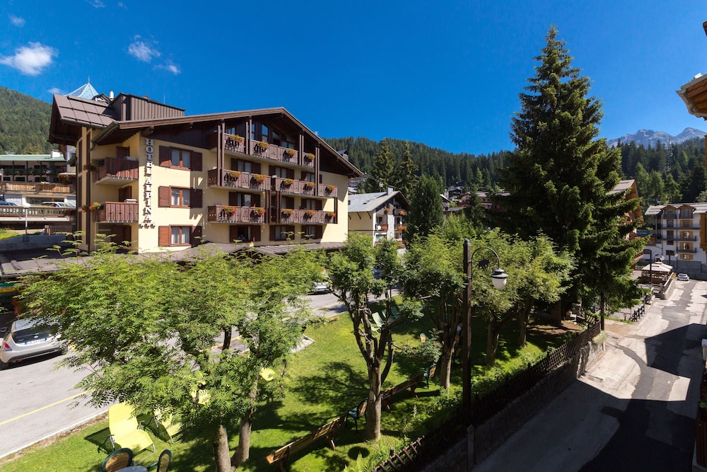 Alpina Hotel 2/68