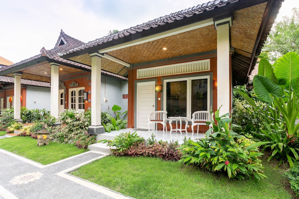Utama Villas Beach Front Candidasa 30/38