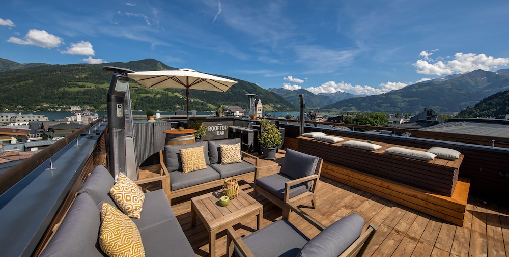 Two Timez Boutique Hotel 28/50