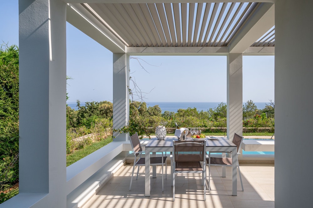 Sofia Luxury Villas 18/50