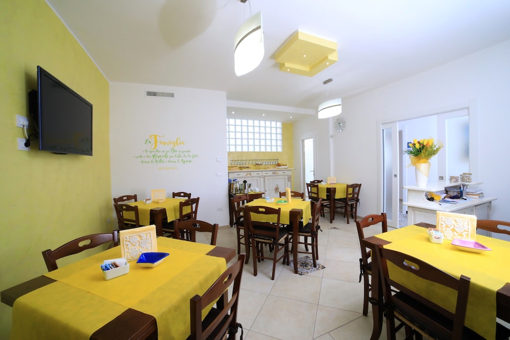 Palazzo Greco Vacanze 30/50