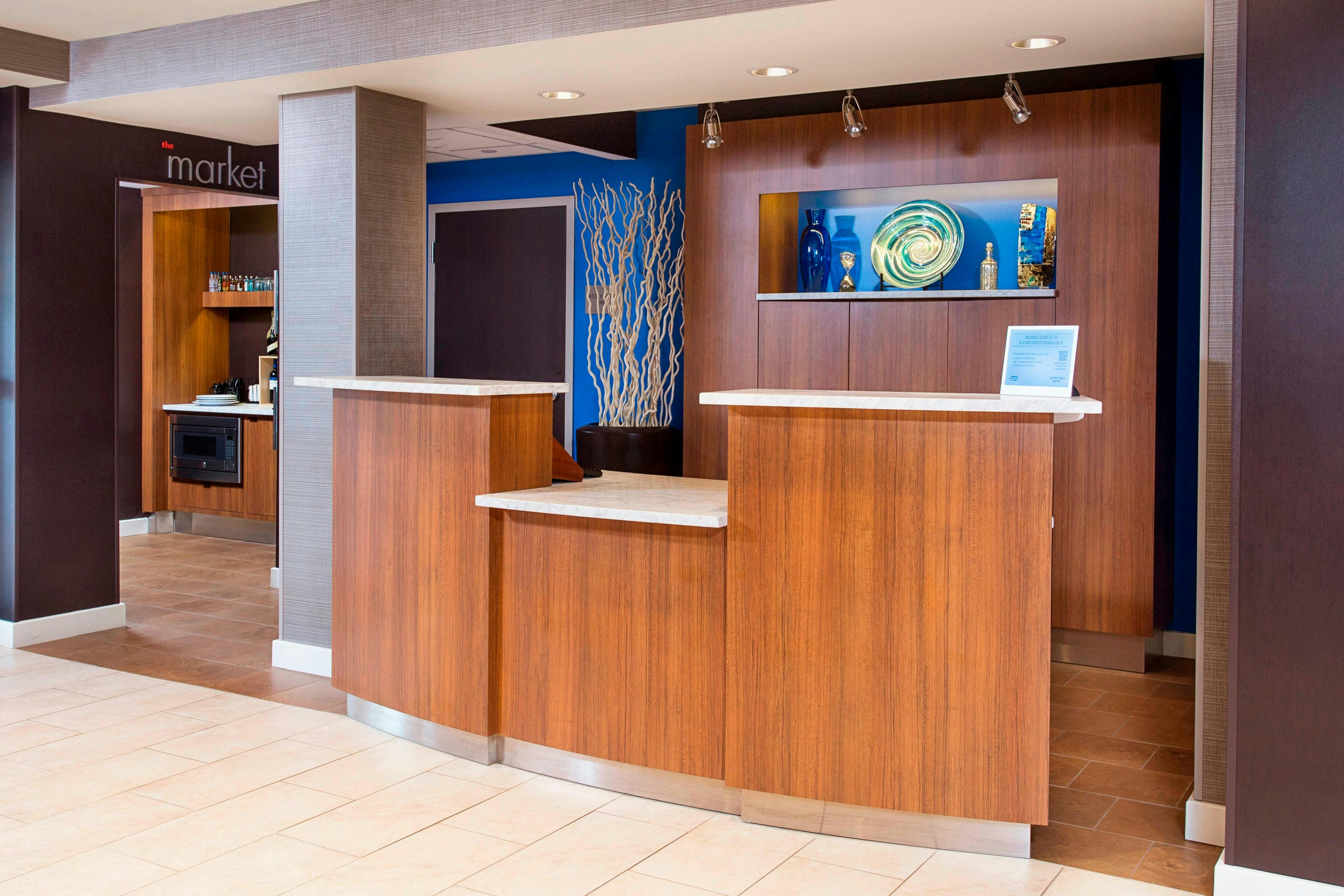 Courtyard Marriott Binghamton 6/39