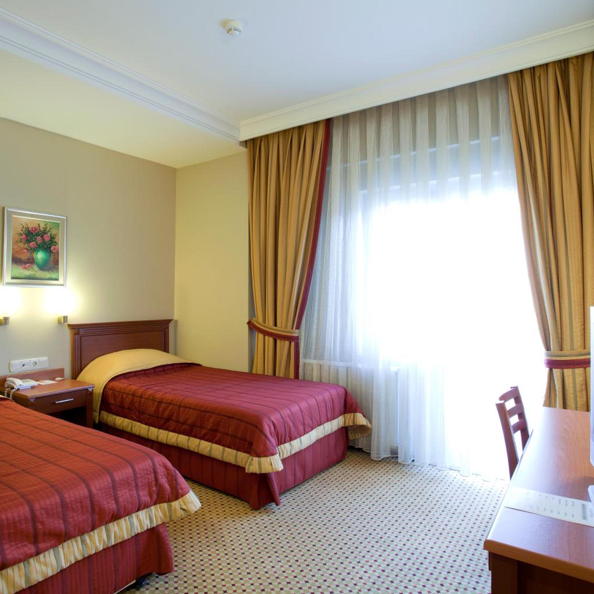 Hotel Sefa 2 7/30