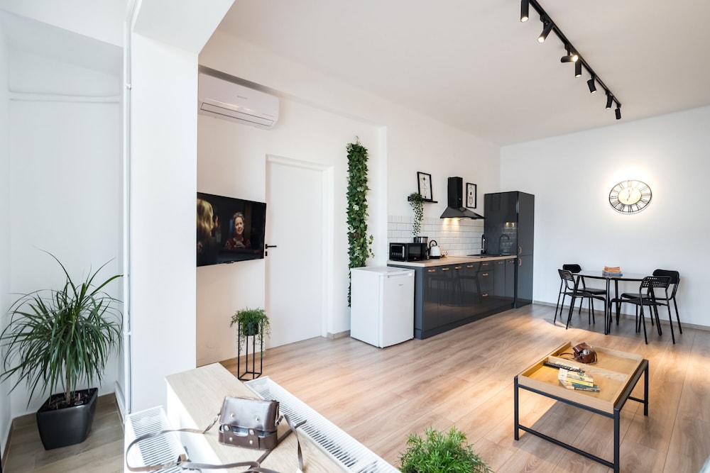 Redbed Self-Catering Apartments 38/50