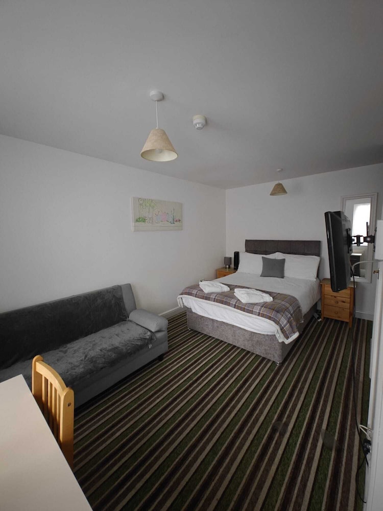 OYO Ricky Road Guest House - Budget 24/59