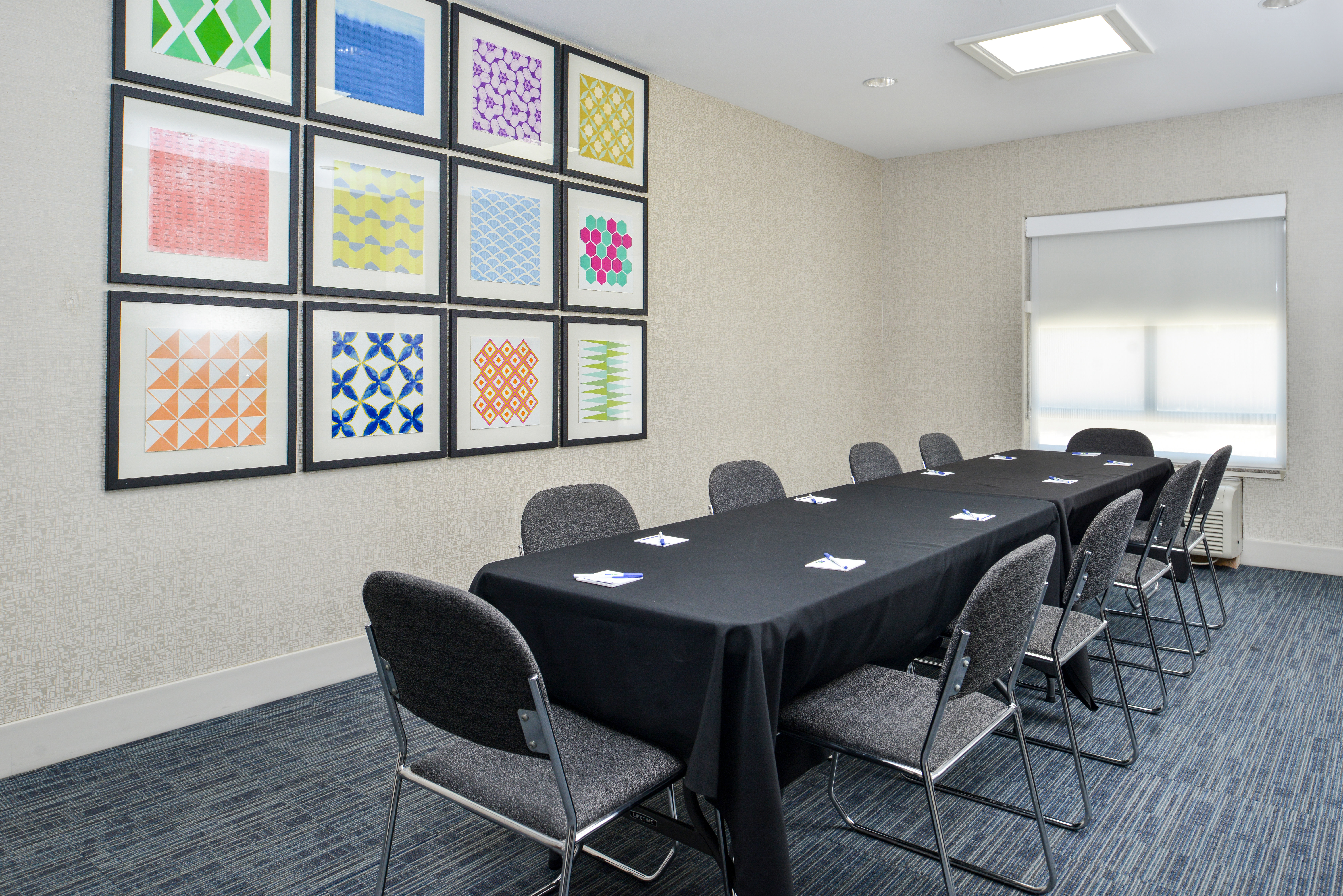 Holiday Inn Express Hotel Suites San Antonio Nw Medical Area 22/26