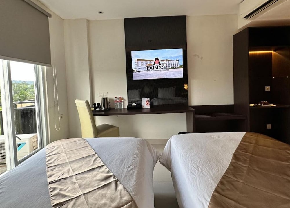 Aimas Hotel and Convention Centre 12/50