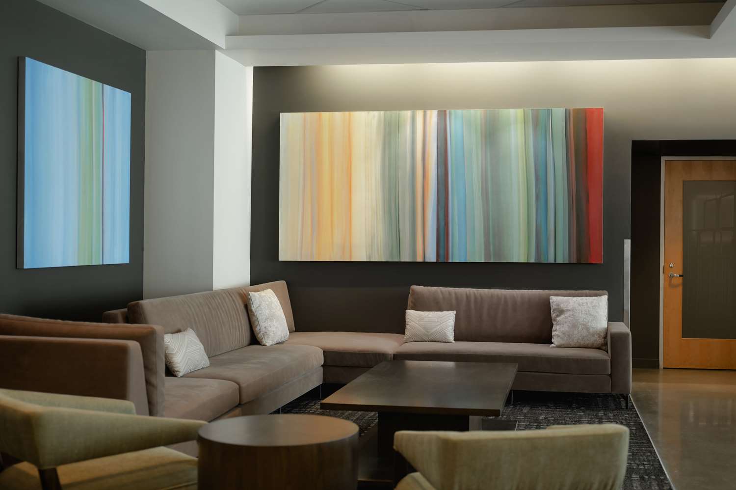 HotelVetro Iowa City, Tapestry Collection by Hilton 19/33