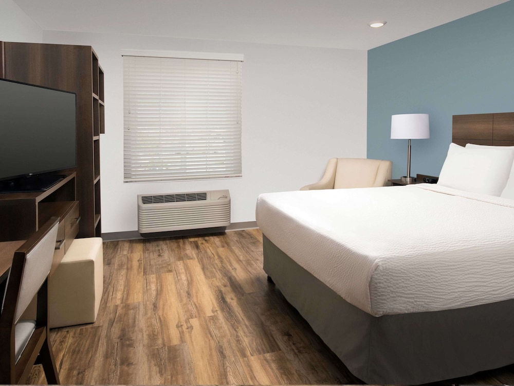 Extended Stay America Suites - Clearwater 16/44