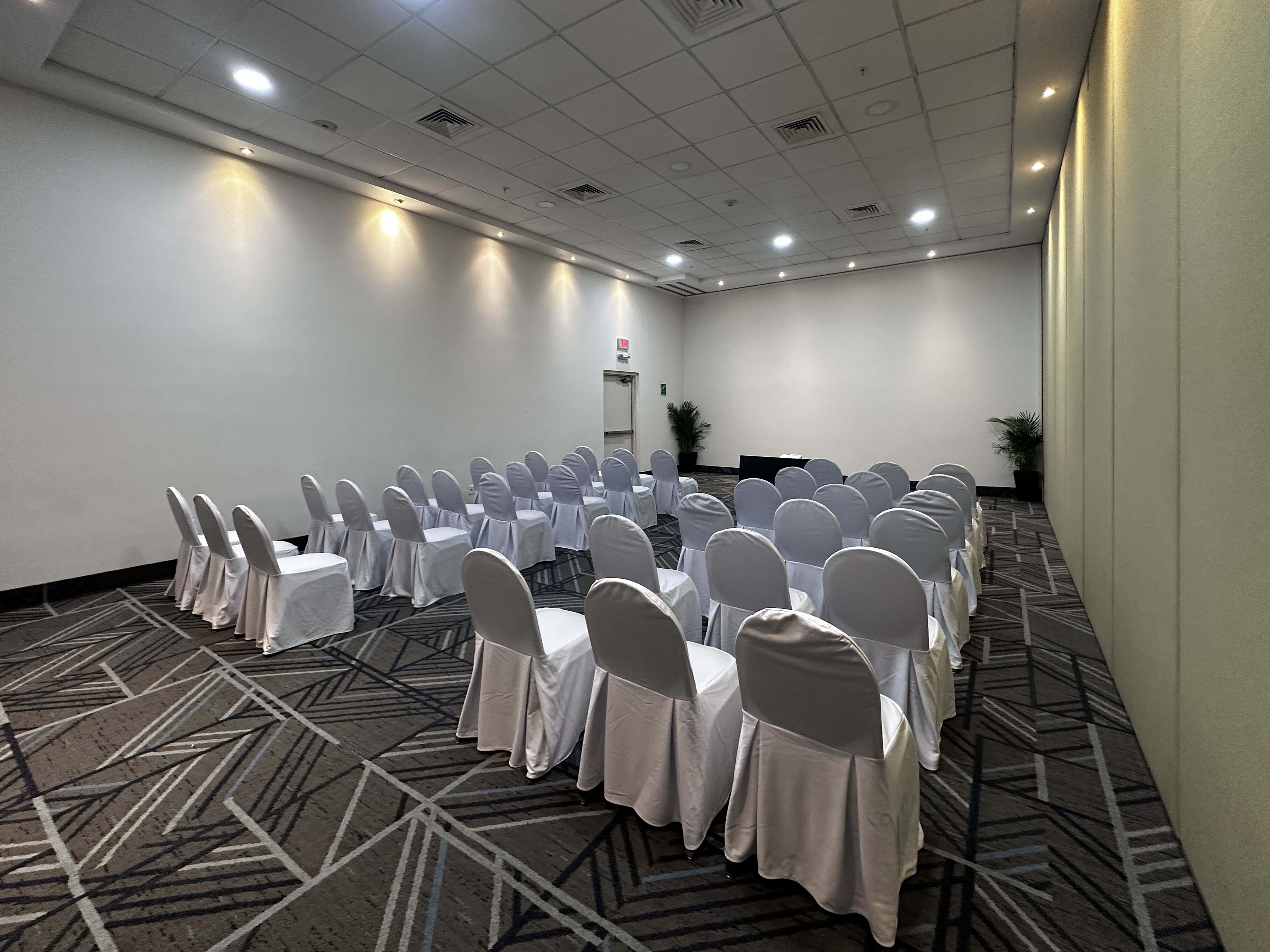 Holiday Inn Express Merida 44/50