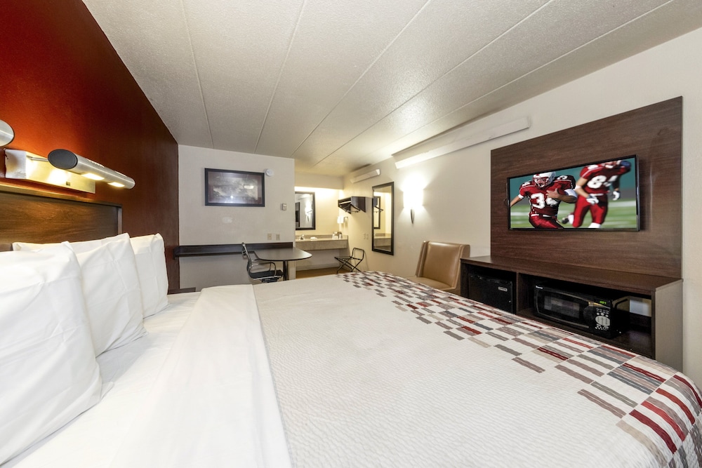 Red Roof Inn Chicago - Lansing 7/26