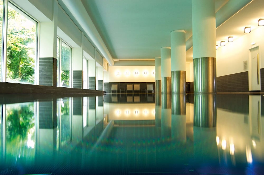 PARK PLAZA CARDIFF 35/60