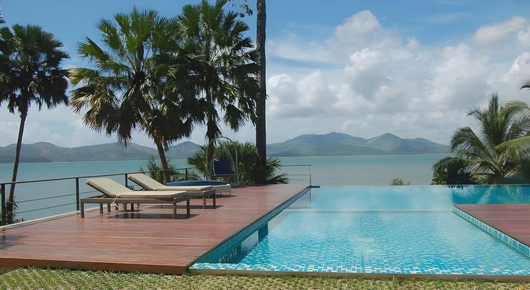 The Blue Sky Resort Ranong 48/52
