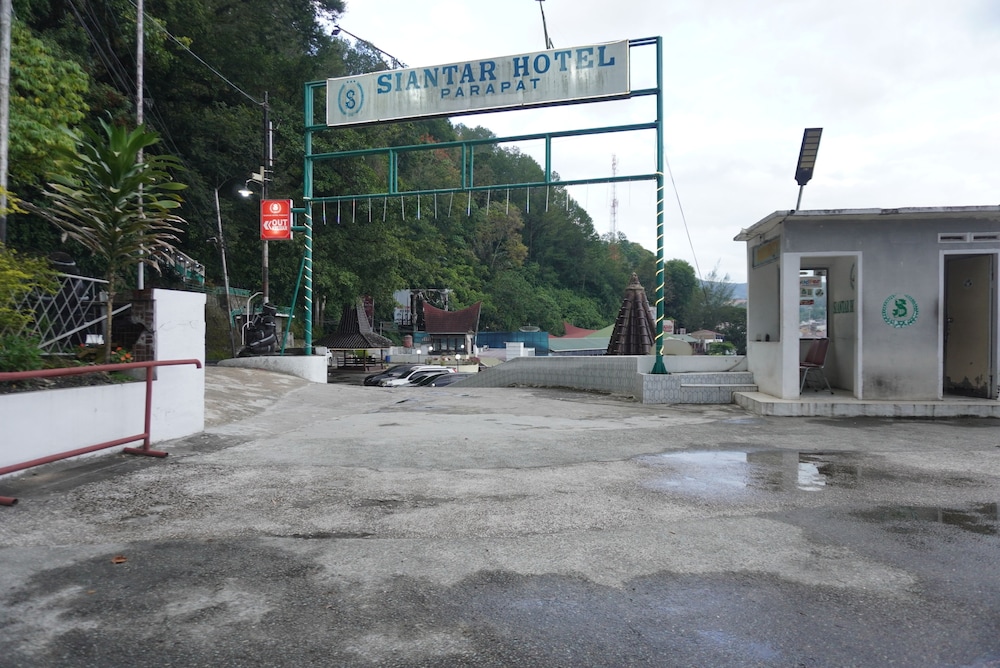 Siantar Hotel Parapat 37/44