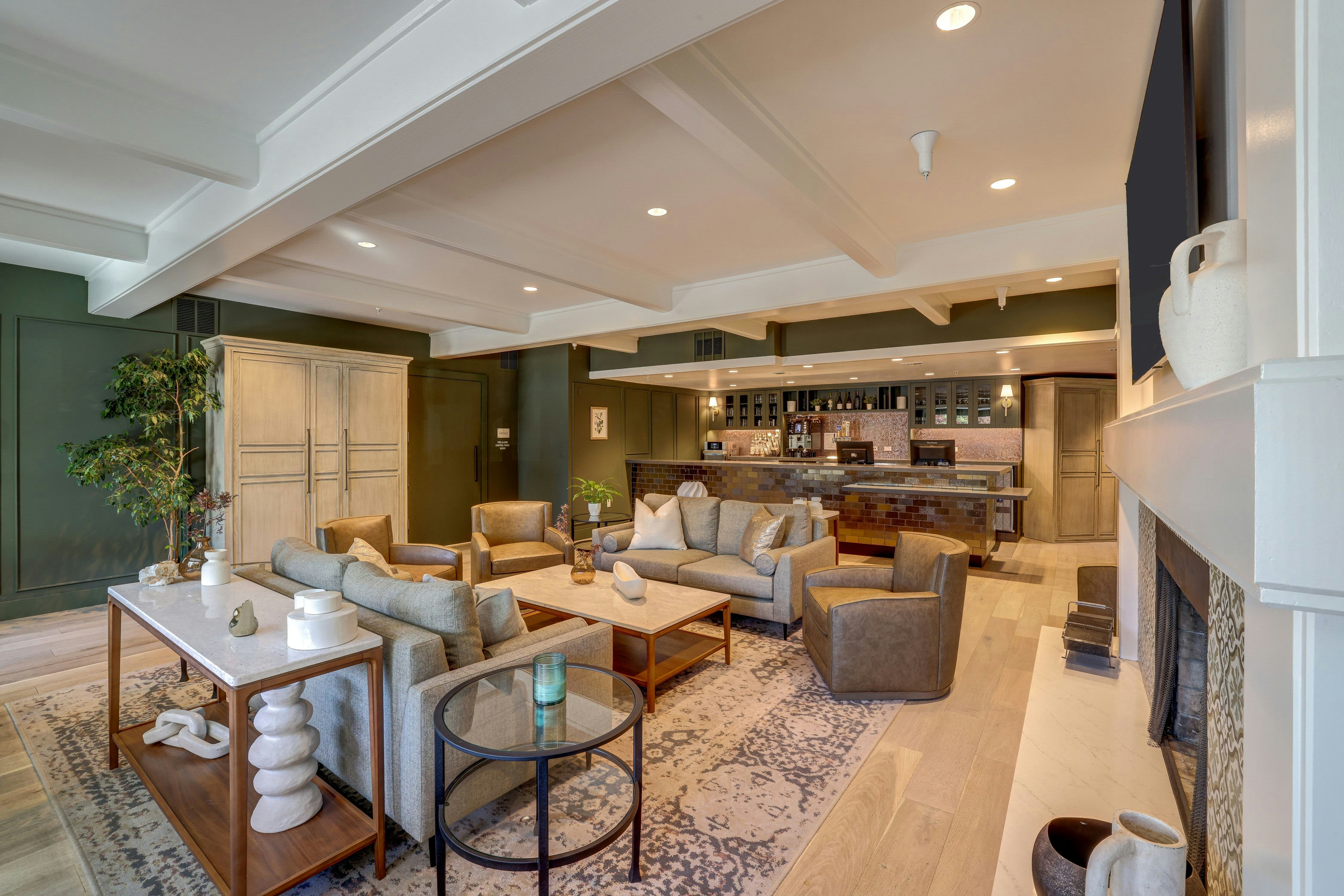 Sonoma Valley Inn, Tapestry Collection by Hilton 9/22