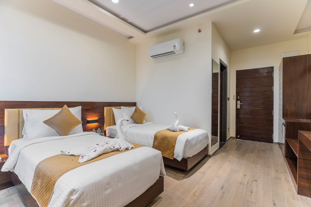 The Belita Hotel & Spa 11/47