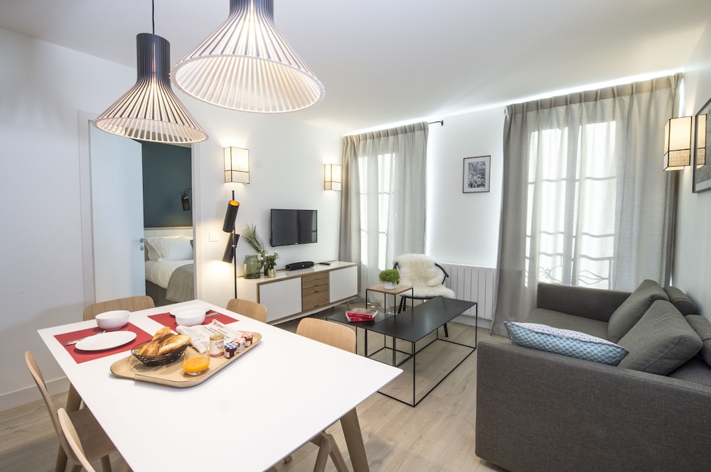 Appart hotel Le Genepy 61/68