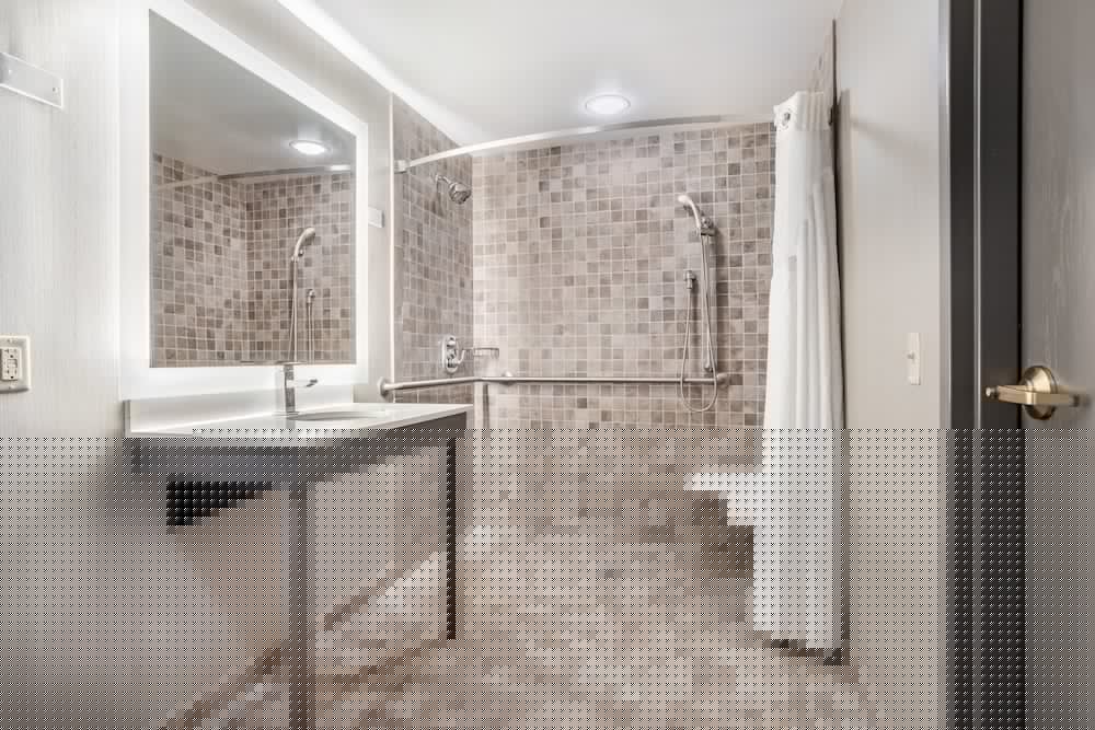Holiday Inn Lafayette-City Centre 13/47