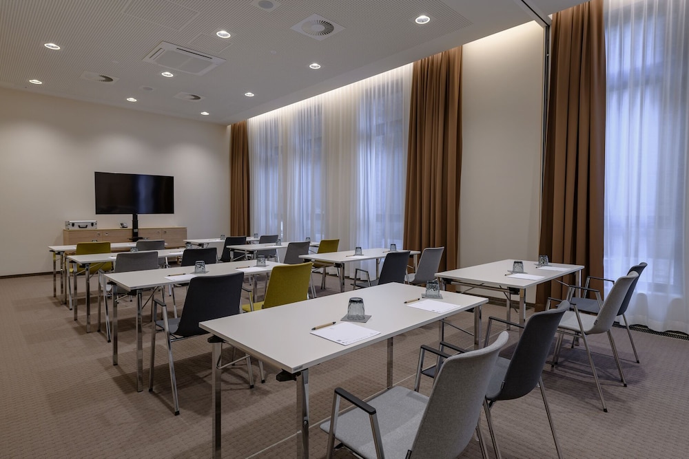 Intercityhotel Herford 37/48