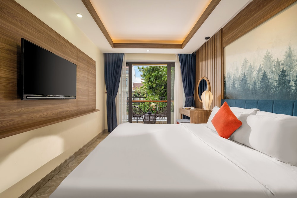 Southern Hotel Hoi An 11/50