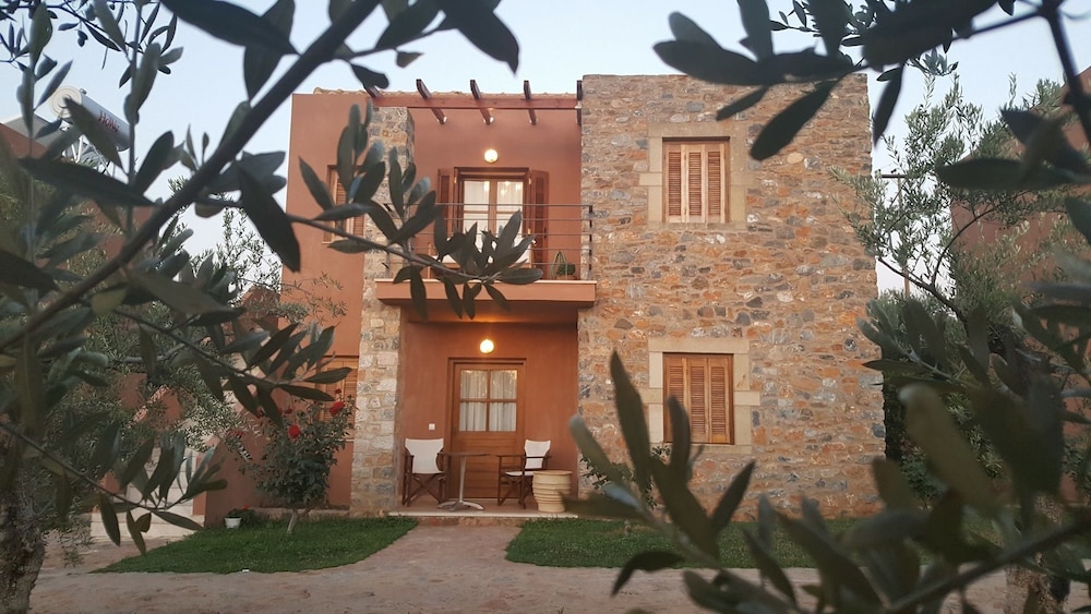 Liotrivi Historical Mansion & Boutique Hotel 7/71