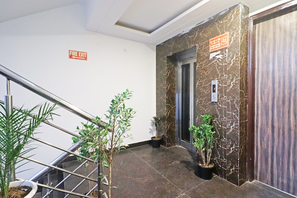 Oyo 10274 Hotel Aamara 4/61