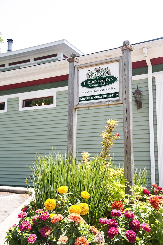Hidden Garden Cottages Bed &amp; Breakfast — foto 3