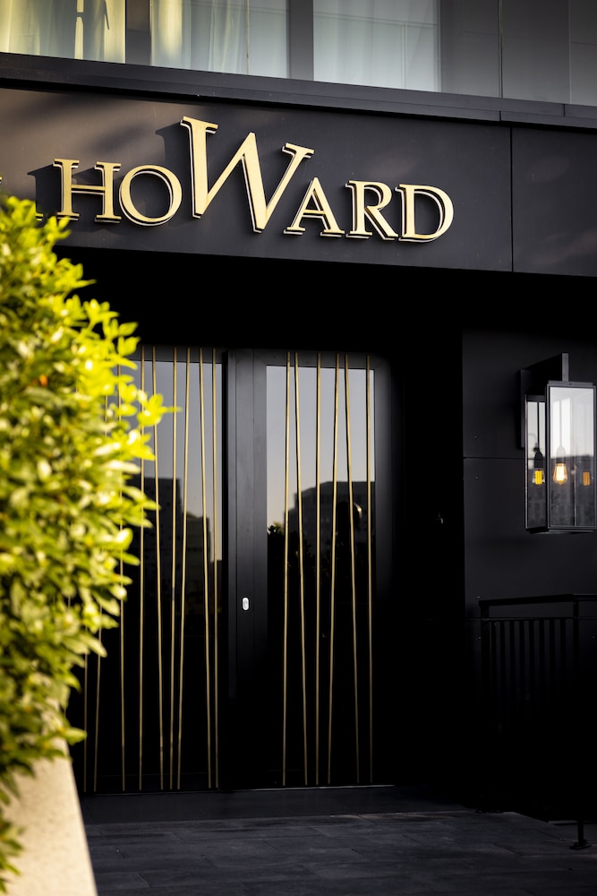 Howard Sur Seine 1/23