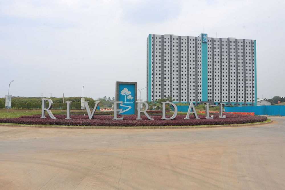 Hotel O cikarang at apartment Riverdale 43/48
