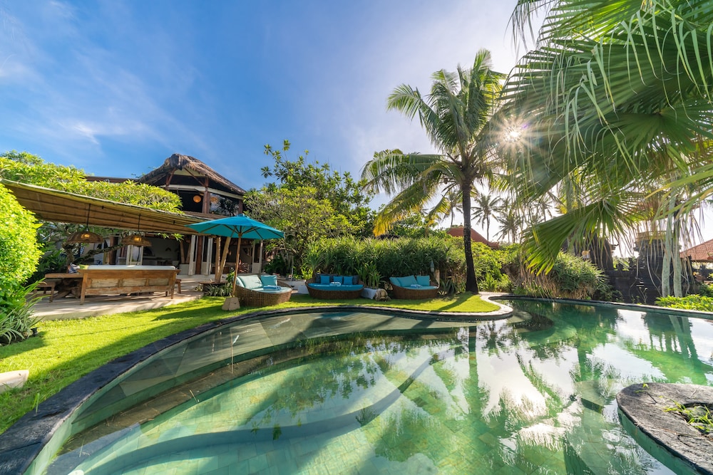 Sejuk Beach Villas 44/50