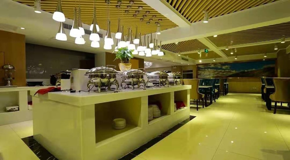 Atour Hotel (Chengdu New Conference and Exhibition Center) 7/41