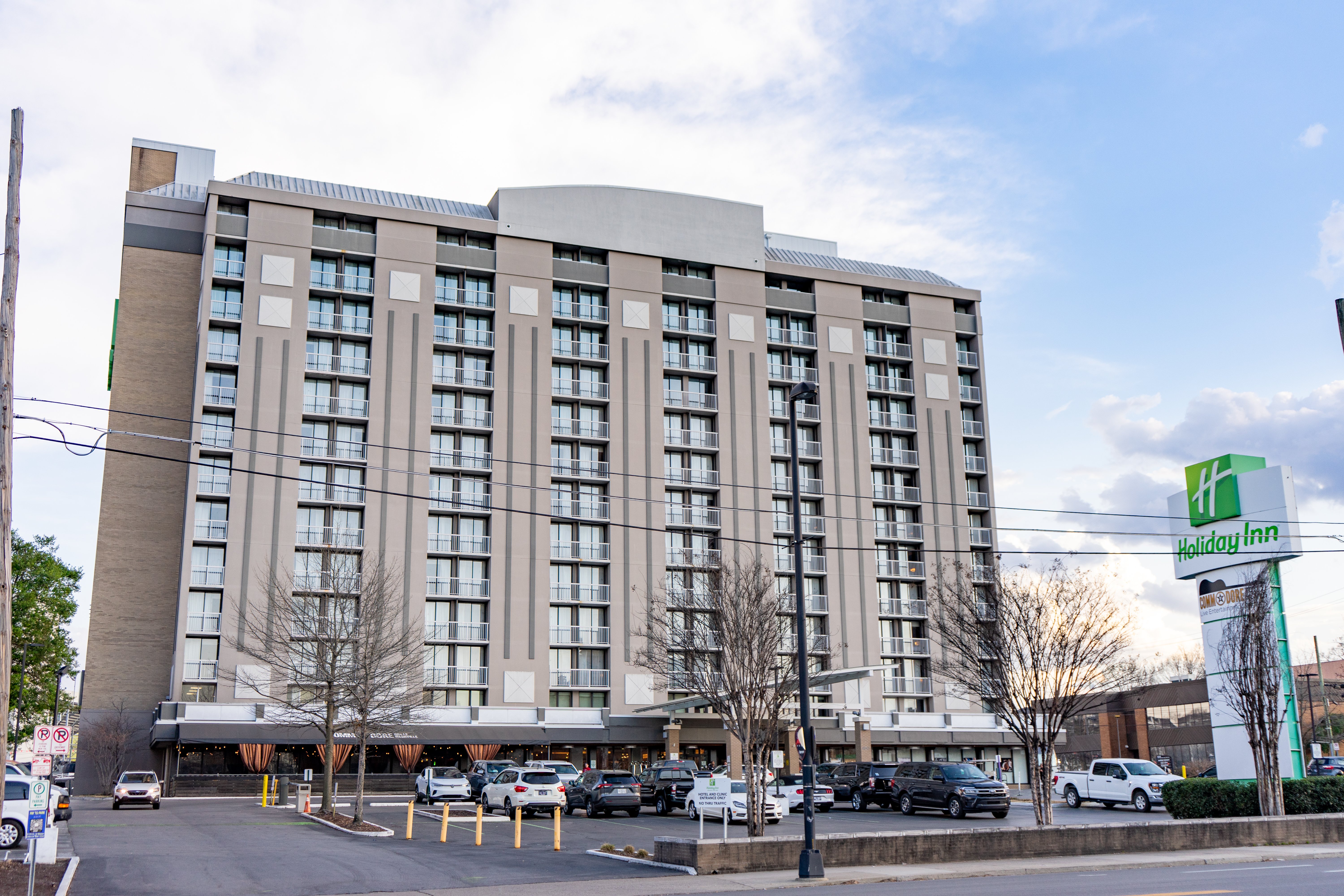 Holiday Inn Nashville-Vanderbilt (Dwtn) 6/82