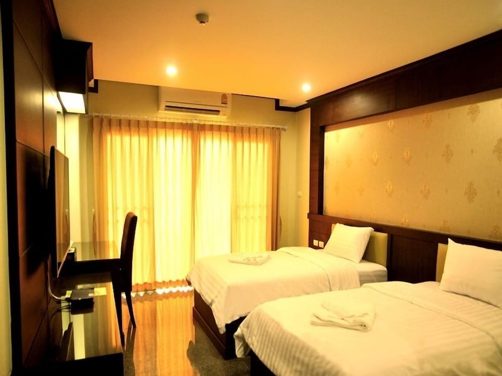 Green Hill Hotel Phayao 6/15