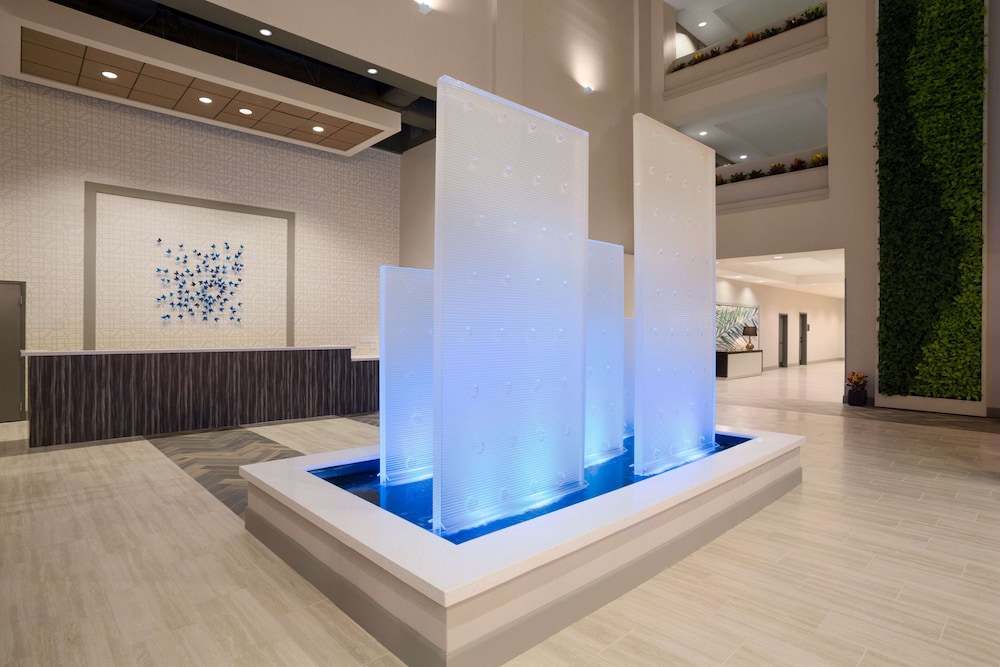 Embassy Suites By Hilton Mcallen Convention Center 13/56