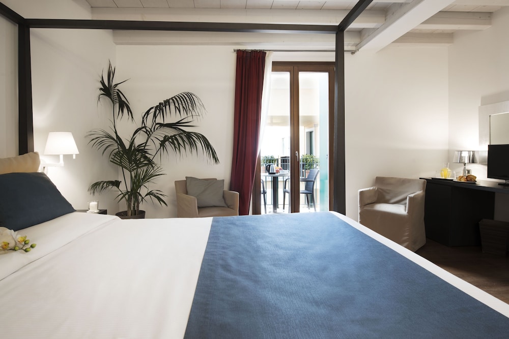 Hotel del Porto 12/61