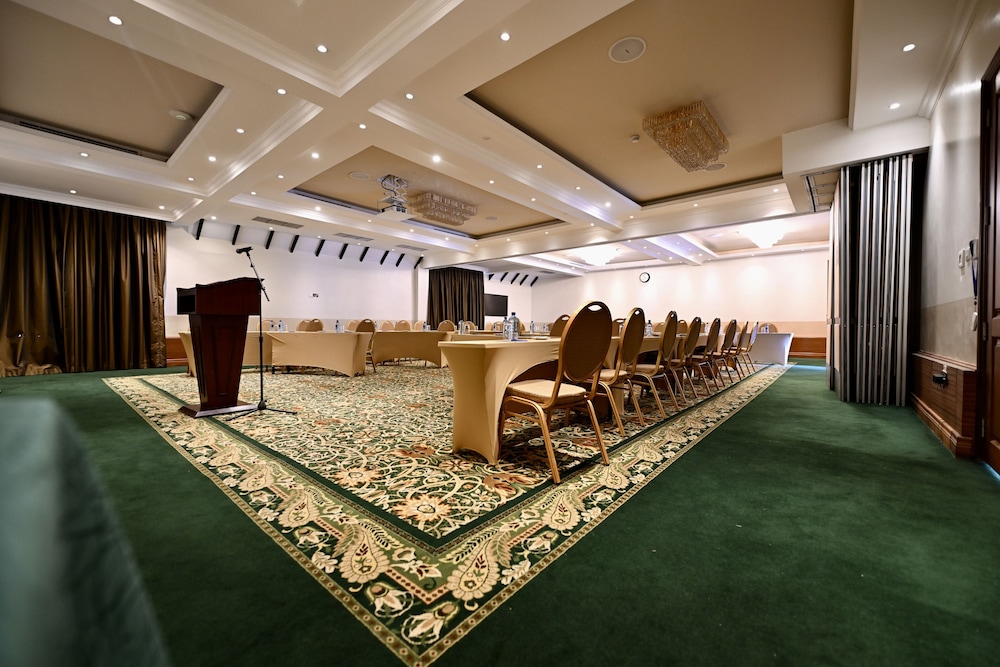 The Midland Hotel 25/50