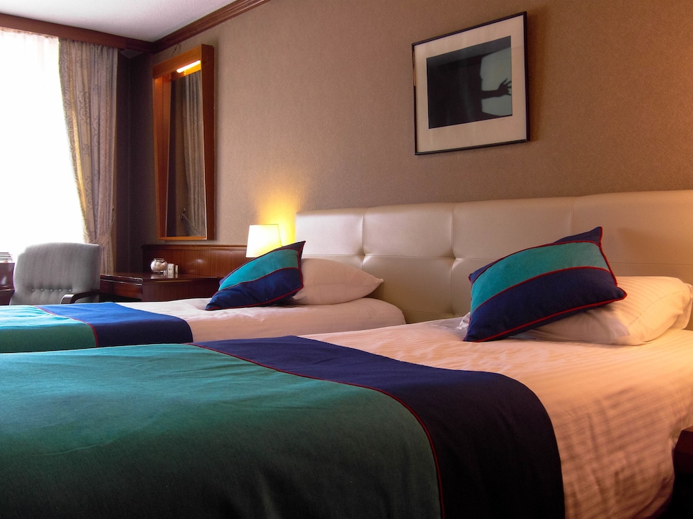 Best Hotel 11/54