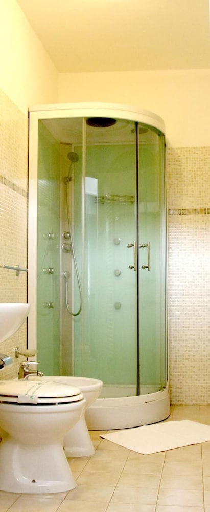 Bed And Breakfast L'aranceto 27/28