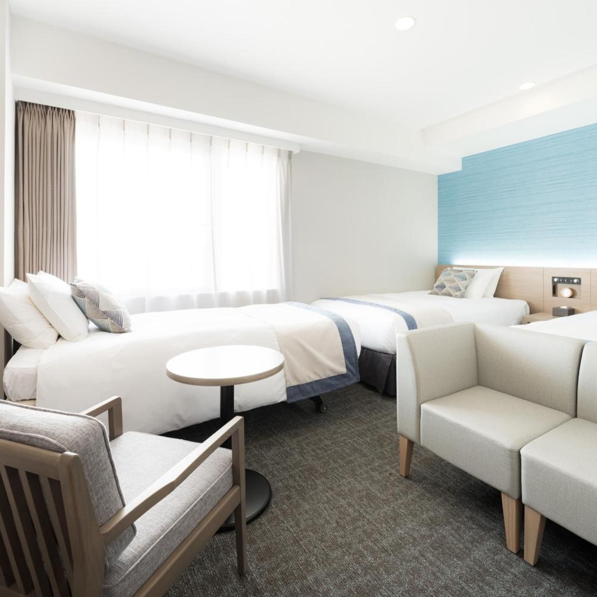 Adjoining, Triple, Twin Beds