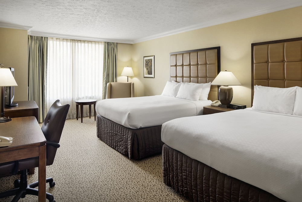 Crowne Plaza Louisville Airport Expo Center 17/79