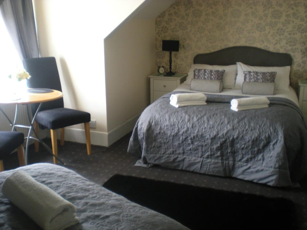 Elmswood Guest House 30/48