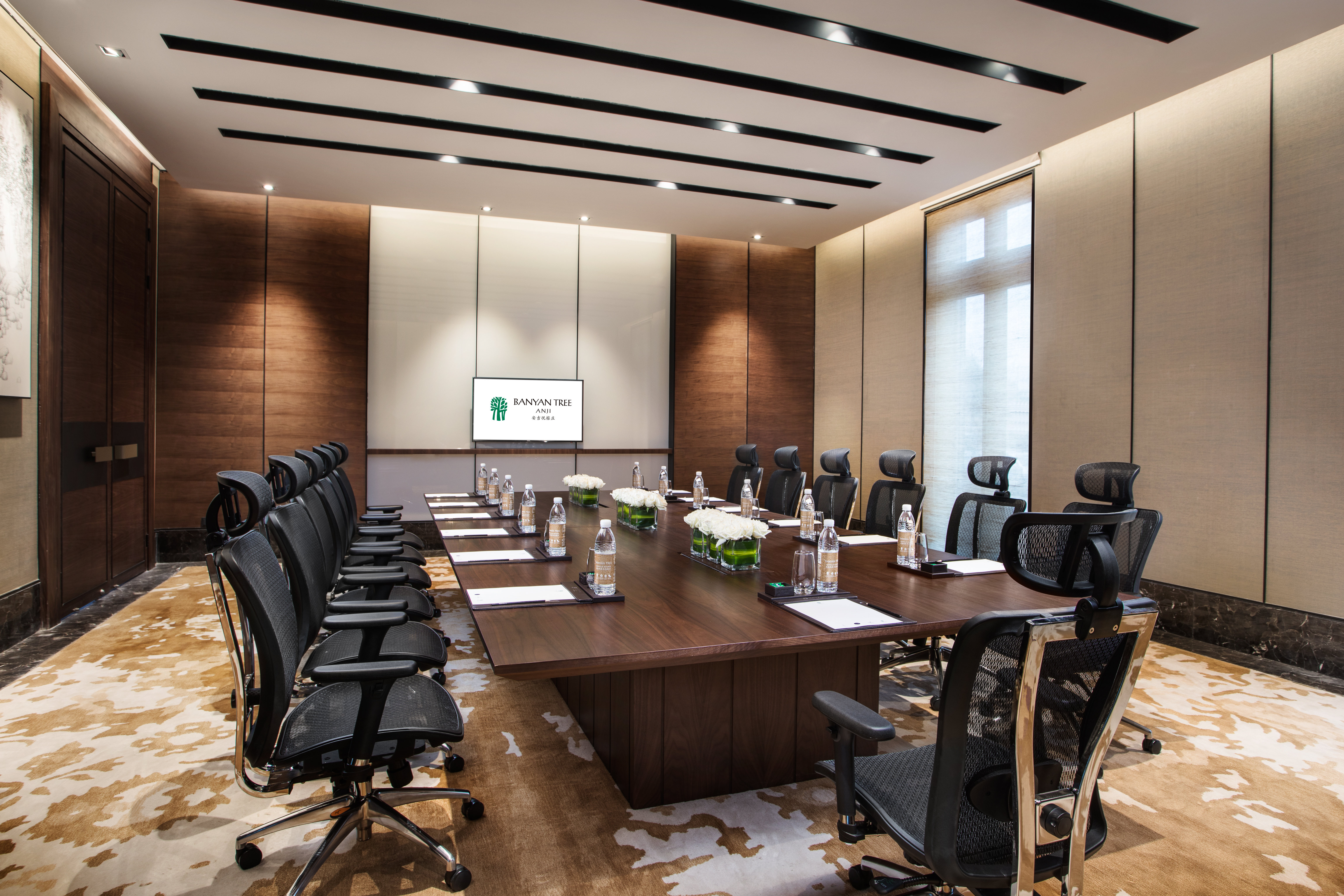 Banyan Tree Anji 36/50