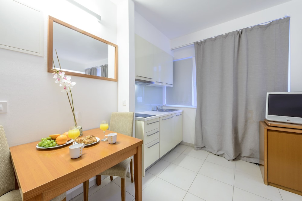 Adriatic Deluxe Apartments 66/73