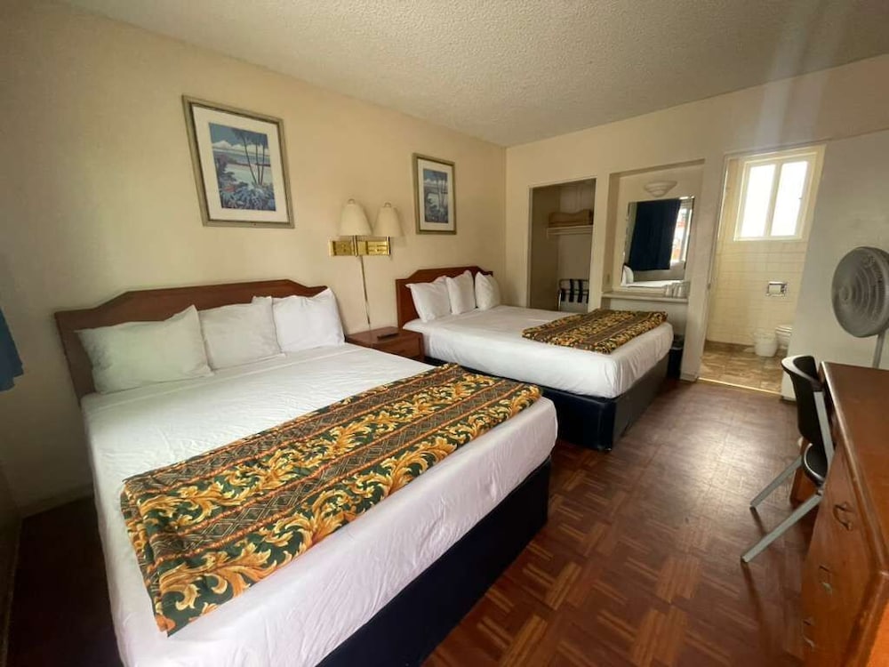 Mission Bay Motel 5/31