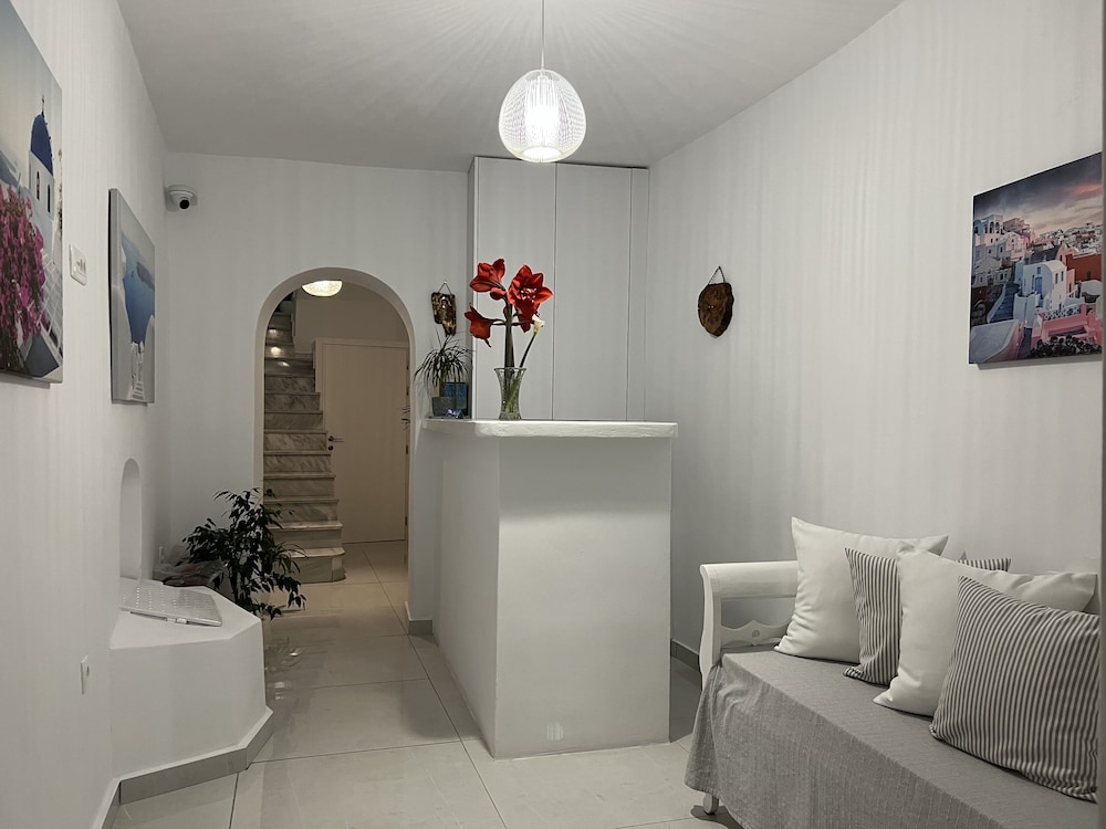 Villa Pavlina 1/50