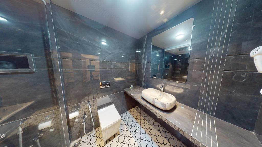 HOTEL JAWAHAR 53/54