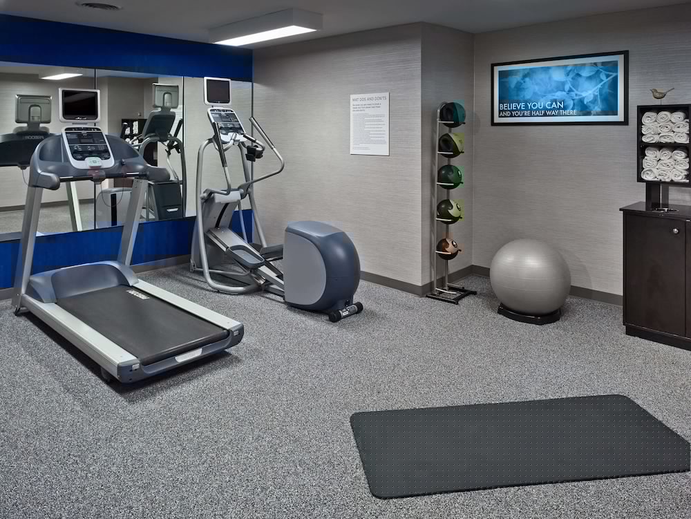 Sonesta Es Suites Cincinnati Blue Ash 23/45