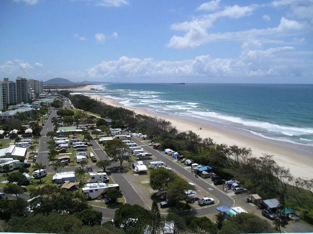 Beachfront Towers 74/80