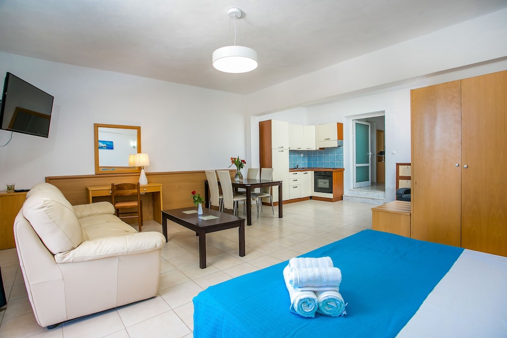 Mon Repos Hotel 18/50
