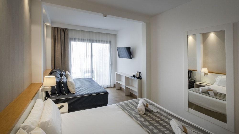 Hotel Rosamar Es Blau Lloret Adults Only 26/71